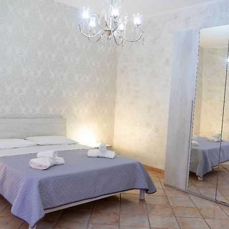 238 Holiday House Катания Экстерьер фото